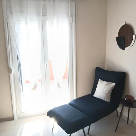 Cozy Urban Aura