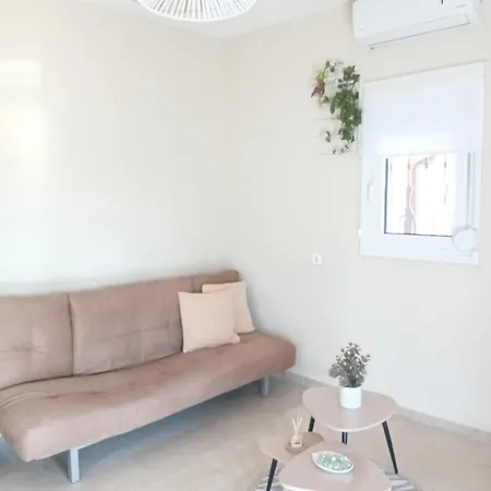 Cozy Urban Aura Διαμέρισμα Ασπροβάλτα